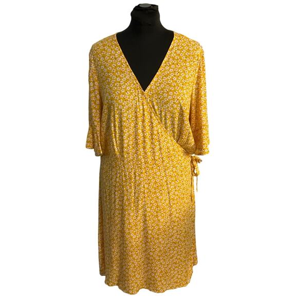 NWT Old Navy Yellow Ditzy Floral Knee Length Wrap Dress Size XXL - Picture 1 of 10
